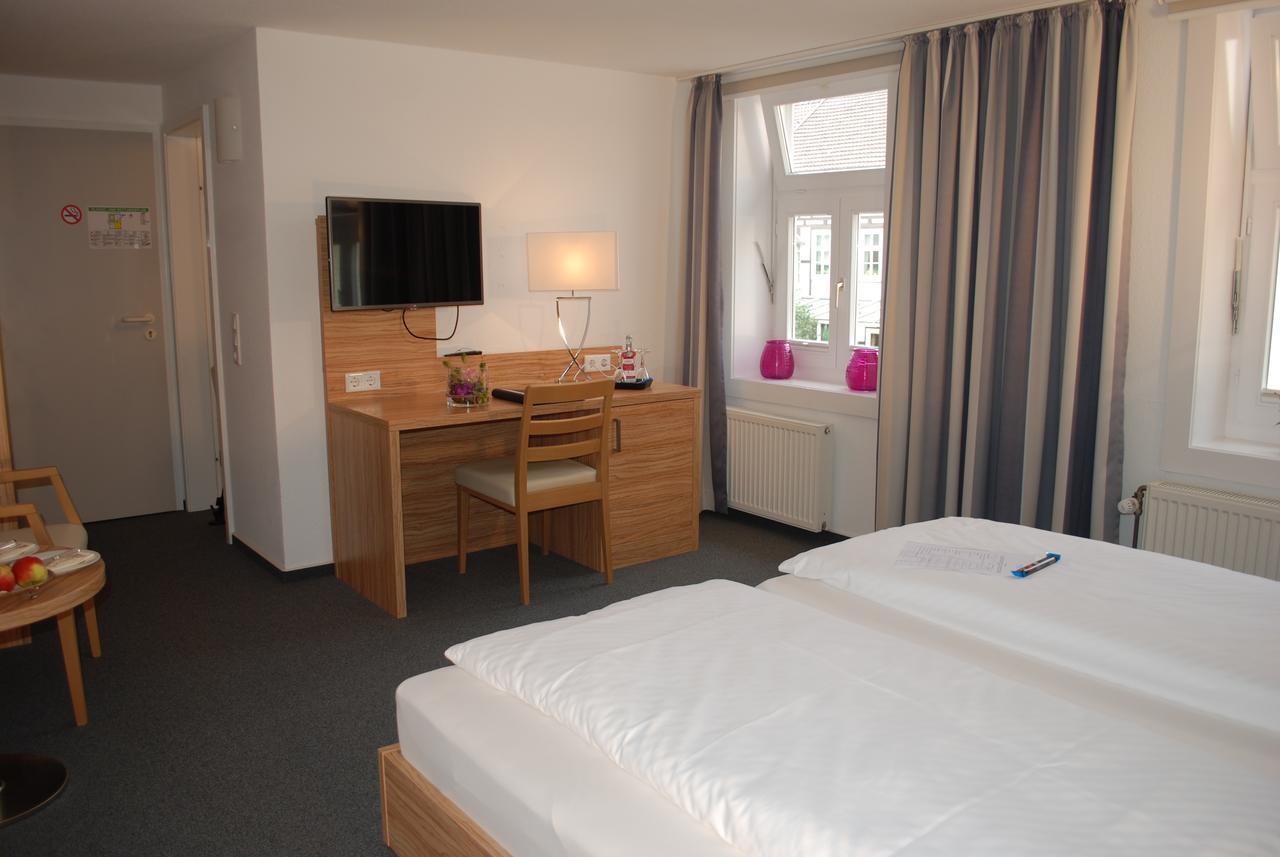 Hotel Alt Warburg Extérieur photo