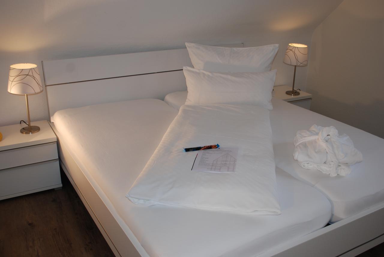 Hotel Alt Warburg Extérieur photo