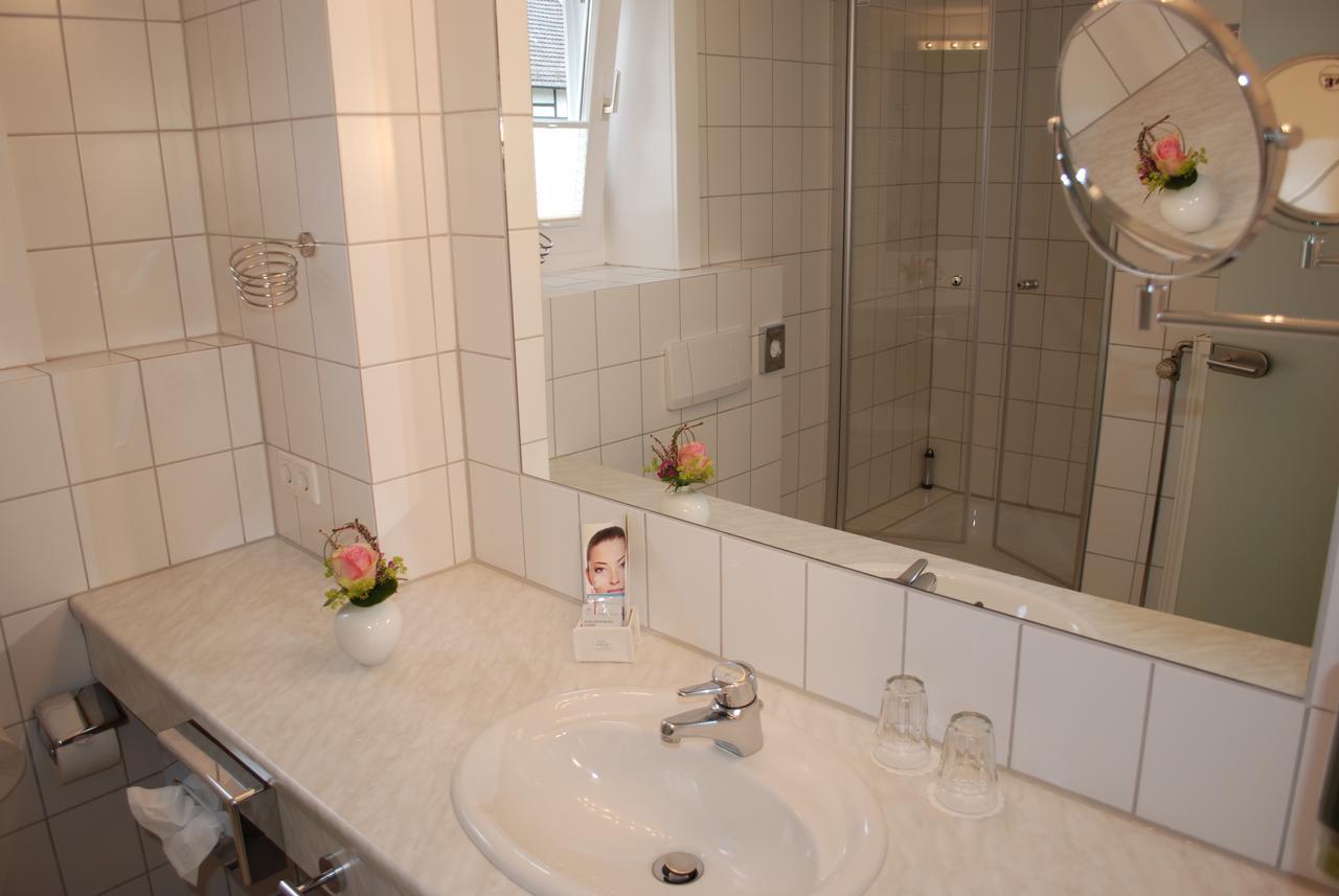 Hotel Alt Warburg Extérieur photo