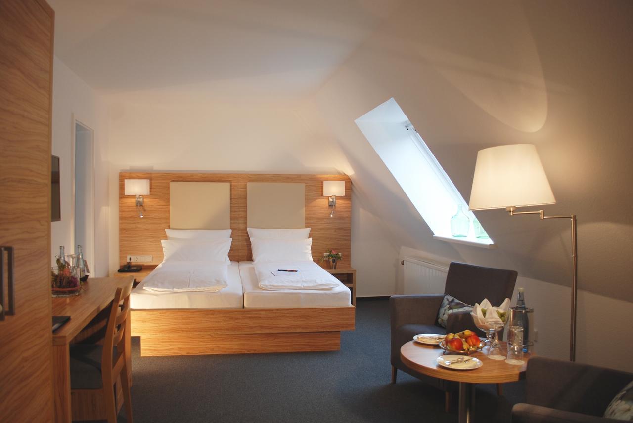 Hotel Alt Warburg Extérieur photo