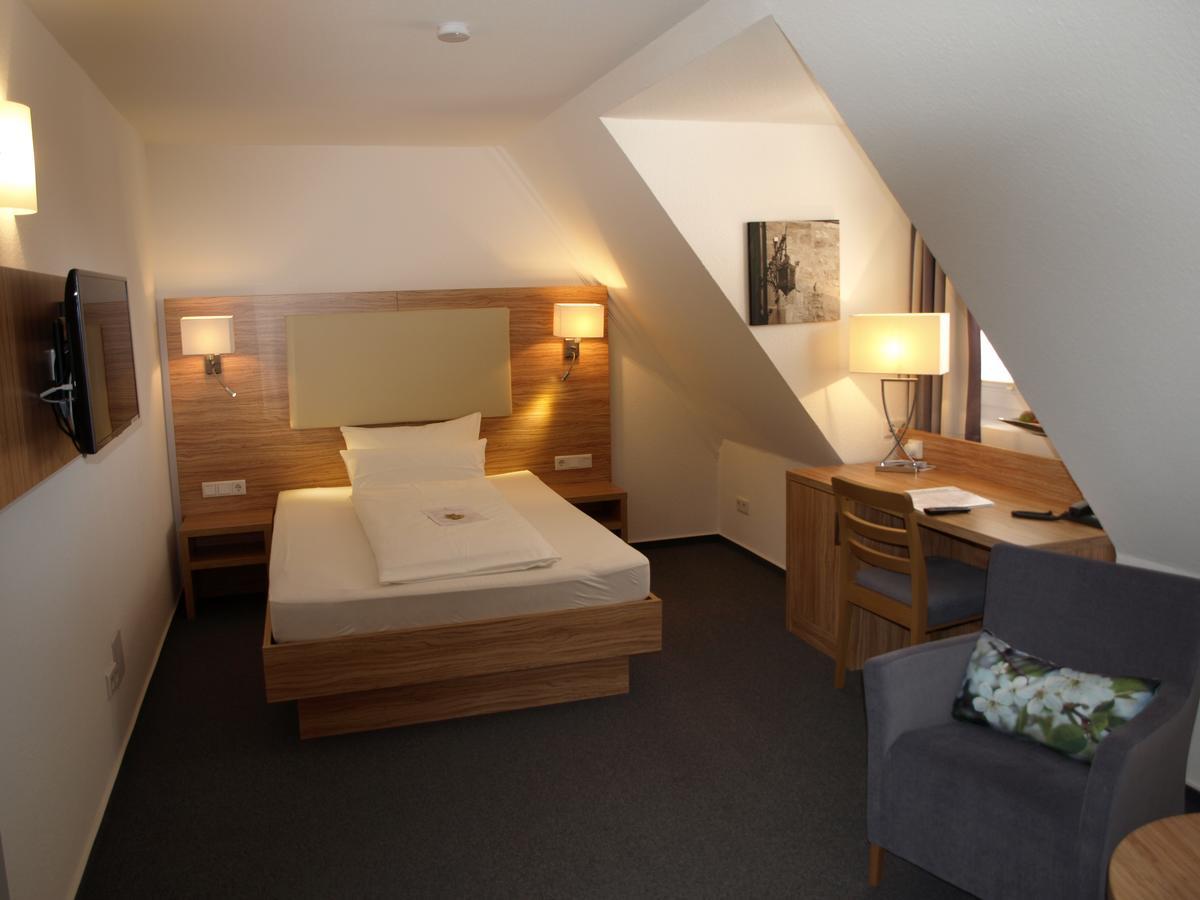 Hotel Alt Warburg Extérieur photo
