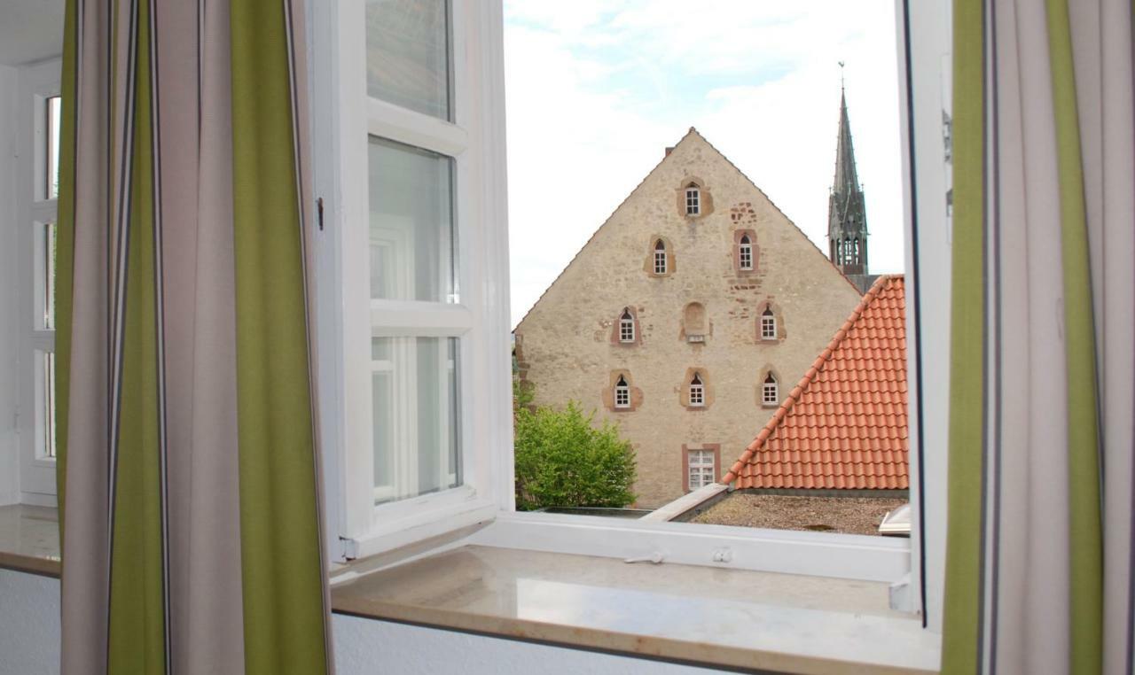 Hotel Alt Warburg Extérieur photo